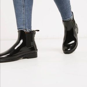 Hunter Women's Refined Gloss Slim Fit Chelsea Boot